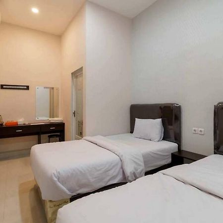 Reddoorz At Seindo Hotel Medan Sunggal Εξωτερικό φωτογραφία