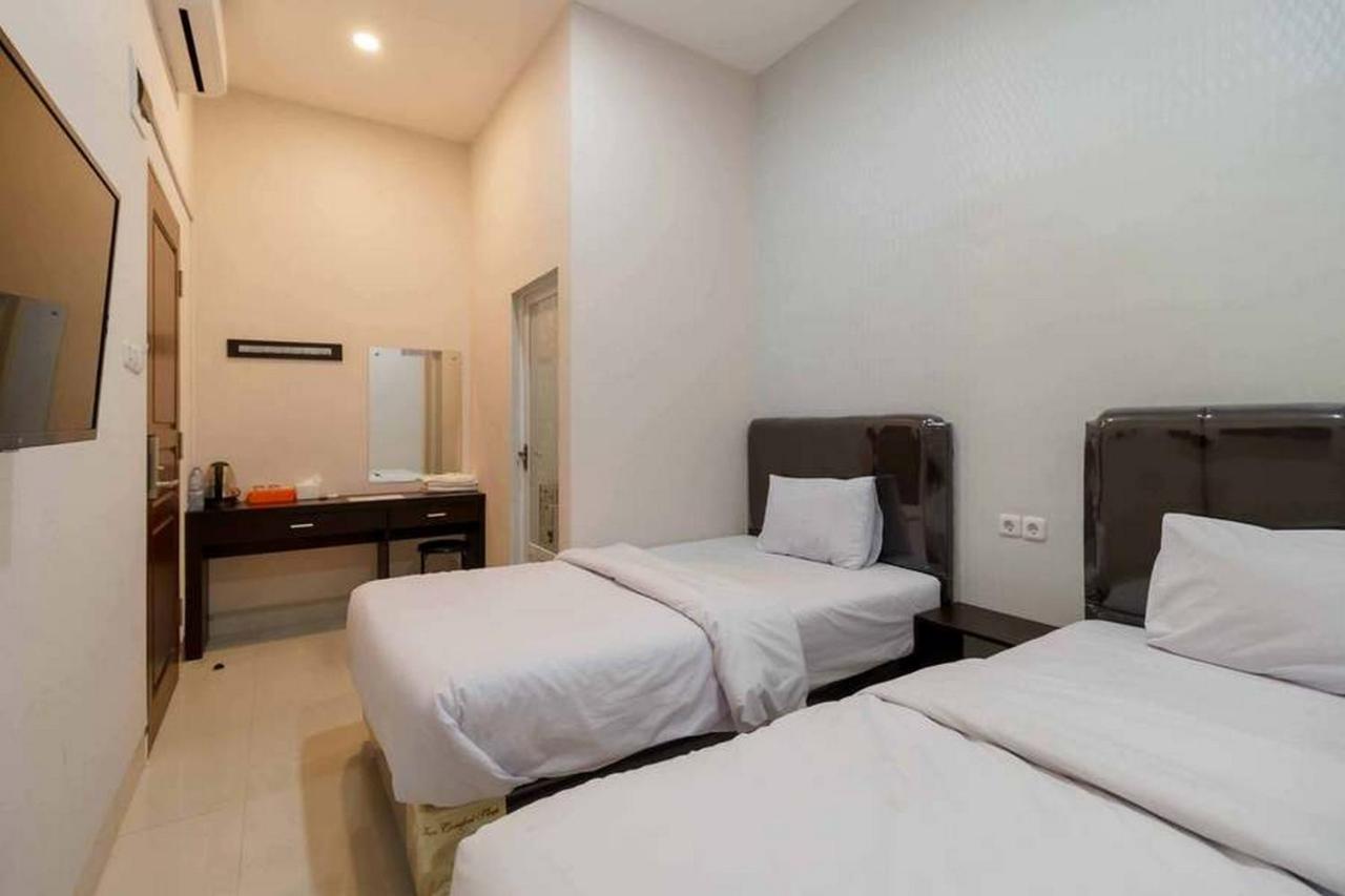 Reddoorz At Seindo Hotel Medan Sunggal Εξωτερικό φωτογραφία